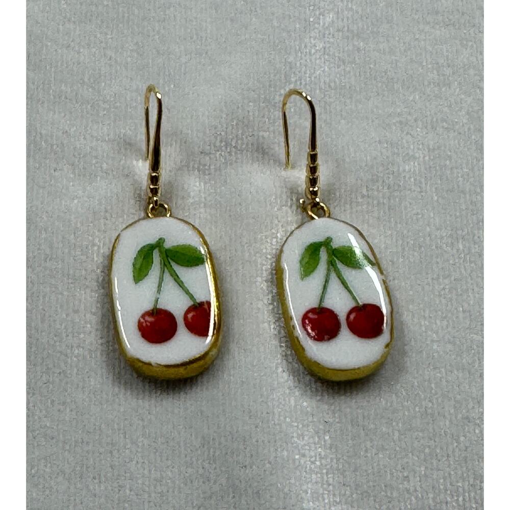 Cherry Ceramic Dangle Earrings Gold Tone Fruit Earrings Cute Cottagecore E278 - Picture 3 of 4